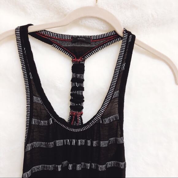 ENTI Black Striped Tank Top - Picture 3 of 8